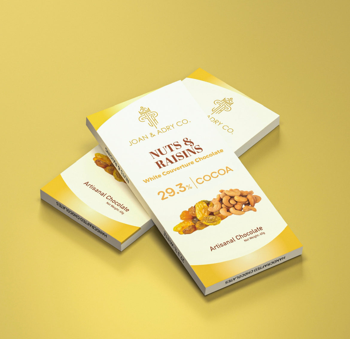 Nuts & Raisins in 29.3% White Couverture Bar