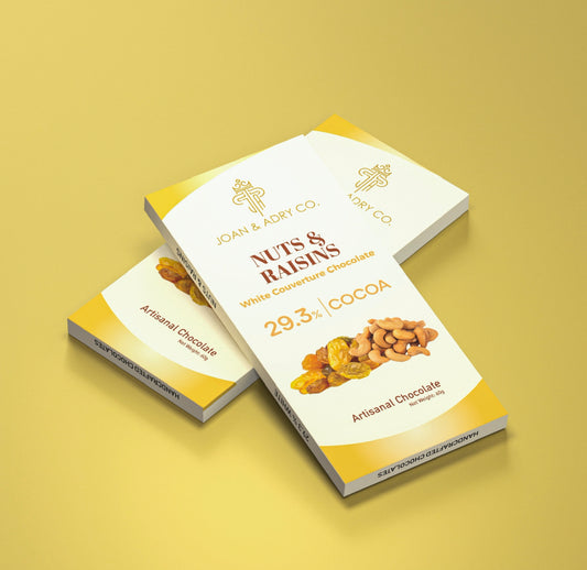 Nuts & Raisins in 29.3% White Couverture Bar